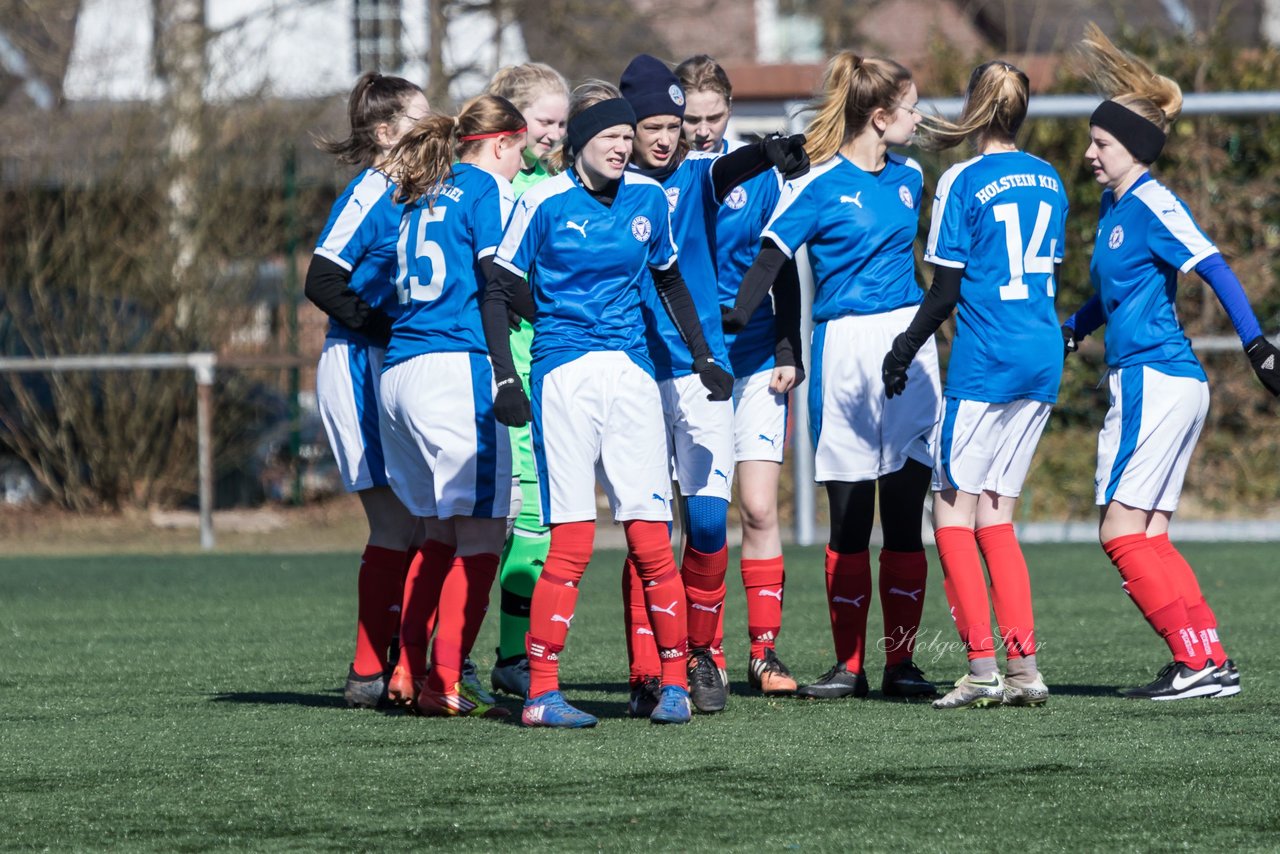 Bild 120 - B-Juniorinnen Halbfinale SVHU - Holstein Kiel : Ergebnis: 3:0